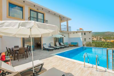 Villa Light 1