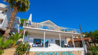 Sisyphos Hotel