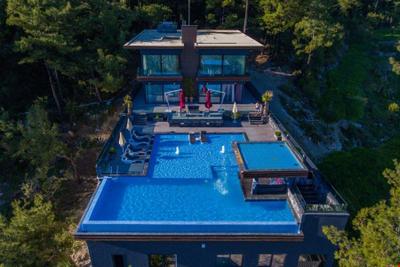 Villa Tkn-01