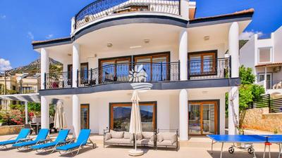 Villa Alternatif