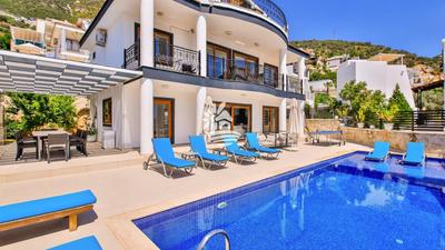 Villa Alternatif