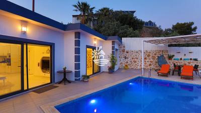 Villa Atlantis