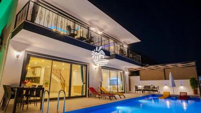 Villa Daydream
