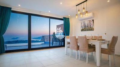 Villa Daydream