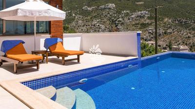 Villa Ella 1