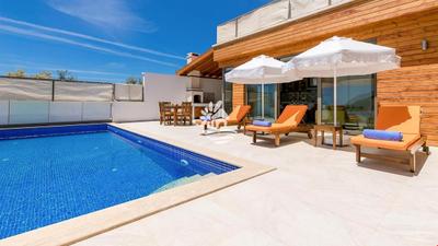 Villa Ella 3