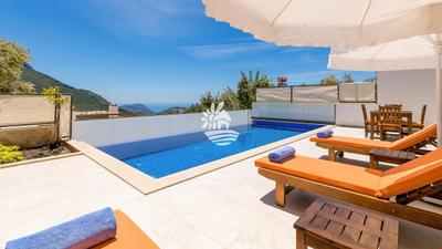 Villa Ella 3