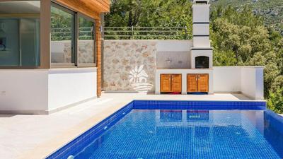 Villa Ella 4