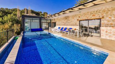 Villa Karamel