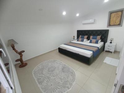 Villa Mavish