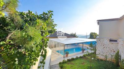 Villa Mina