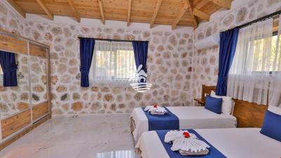 Villa Moonstar
