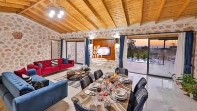 Villa Moonstar