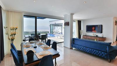 Villa Nirvana