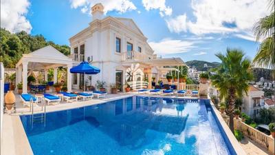 Villa Palm
