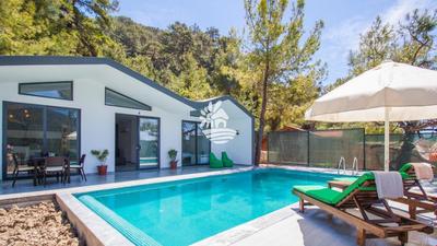 Villa Sarp