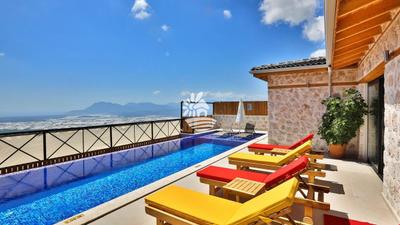 Villa Tuana Duo