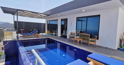 Villa Twins 2