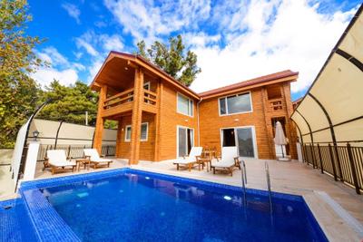 Villa Umaya