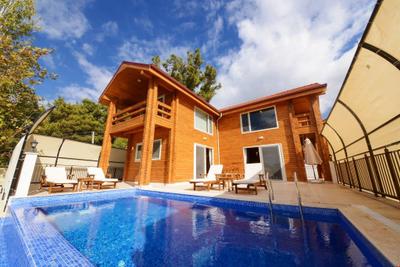 Villa Umaya