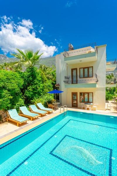 Villa Arykanoos