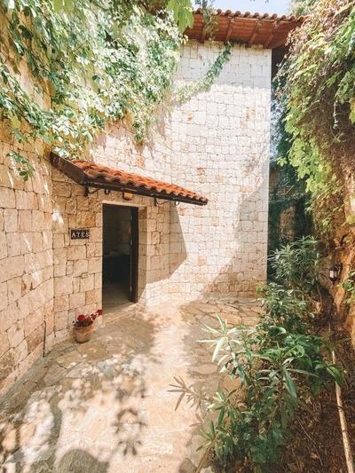 Villa Ateş