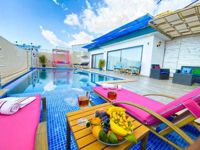 Villa Feel