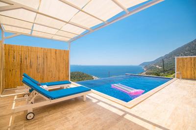 Nehir Villa