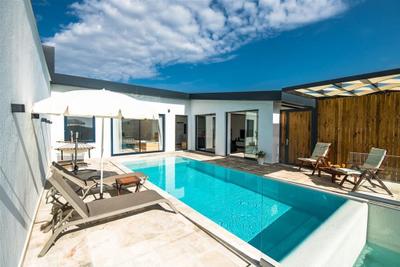 Villa Ozzy
