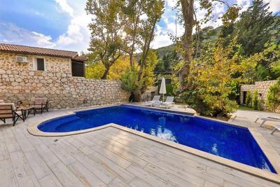 Villa Kozmos 1