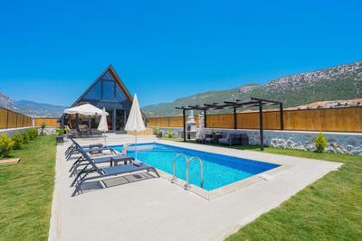 Villa Leo