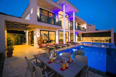 Villa Escape