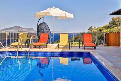 Villa Bronz