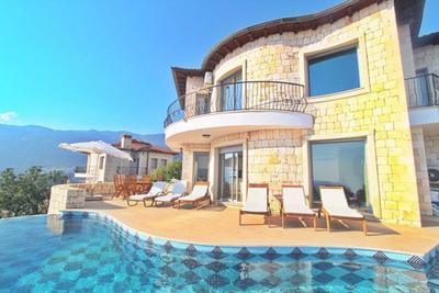 Fortuna 1 Villa