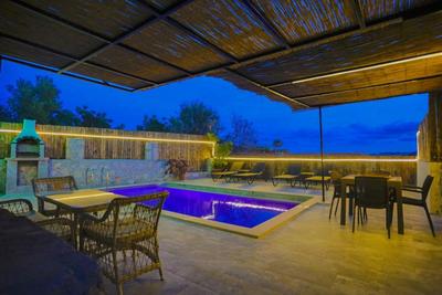 Villa Mor 1 Gökseki