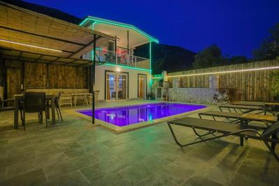 Villa Mor 1 Gökseki