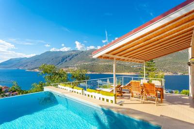 Villa Phellos