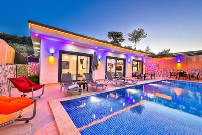 Villa Relif