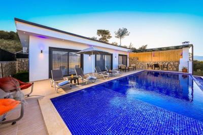 Villa Relif