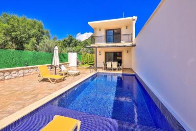 Sena Villa