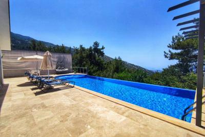 Villa Swiss