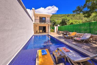 Yigit Villa