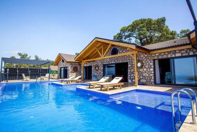 Villa Acrapool