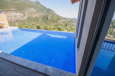 Villa Achyle