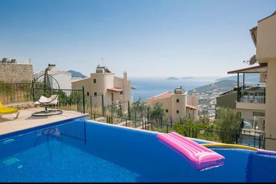 Villa Baynur C