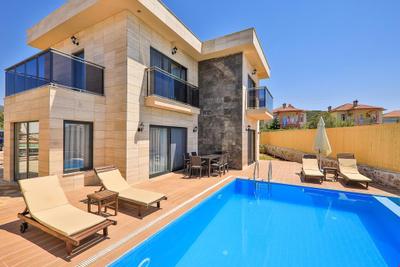 Villa Ygz-03