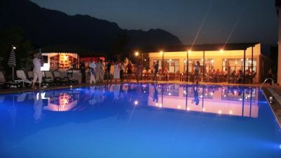 Ares Hotel