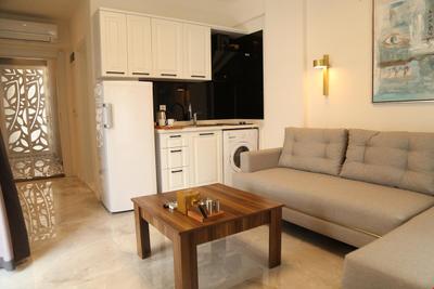 Insuit Luxury Hotel