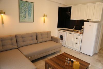 Insuit Luxury Hotel
