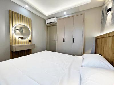 Kemer Sunrise Suit